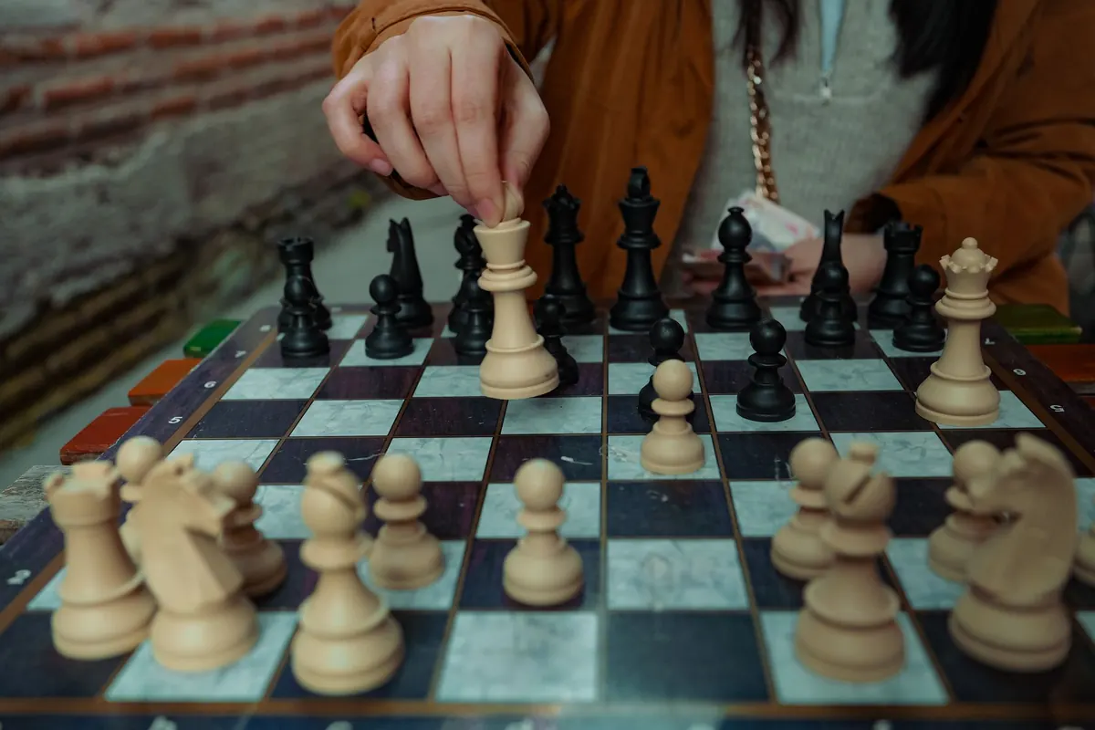 How to Solve Chess Puzzles Like a Grandmaster: A Step-by-Step Guide for Club Players